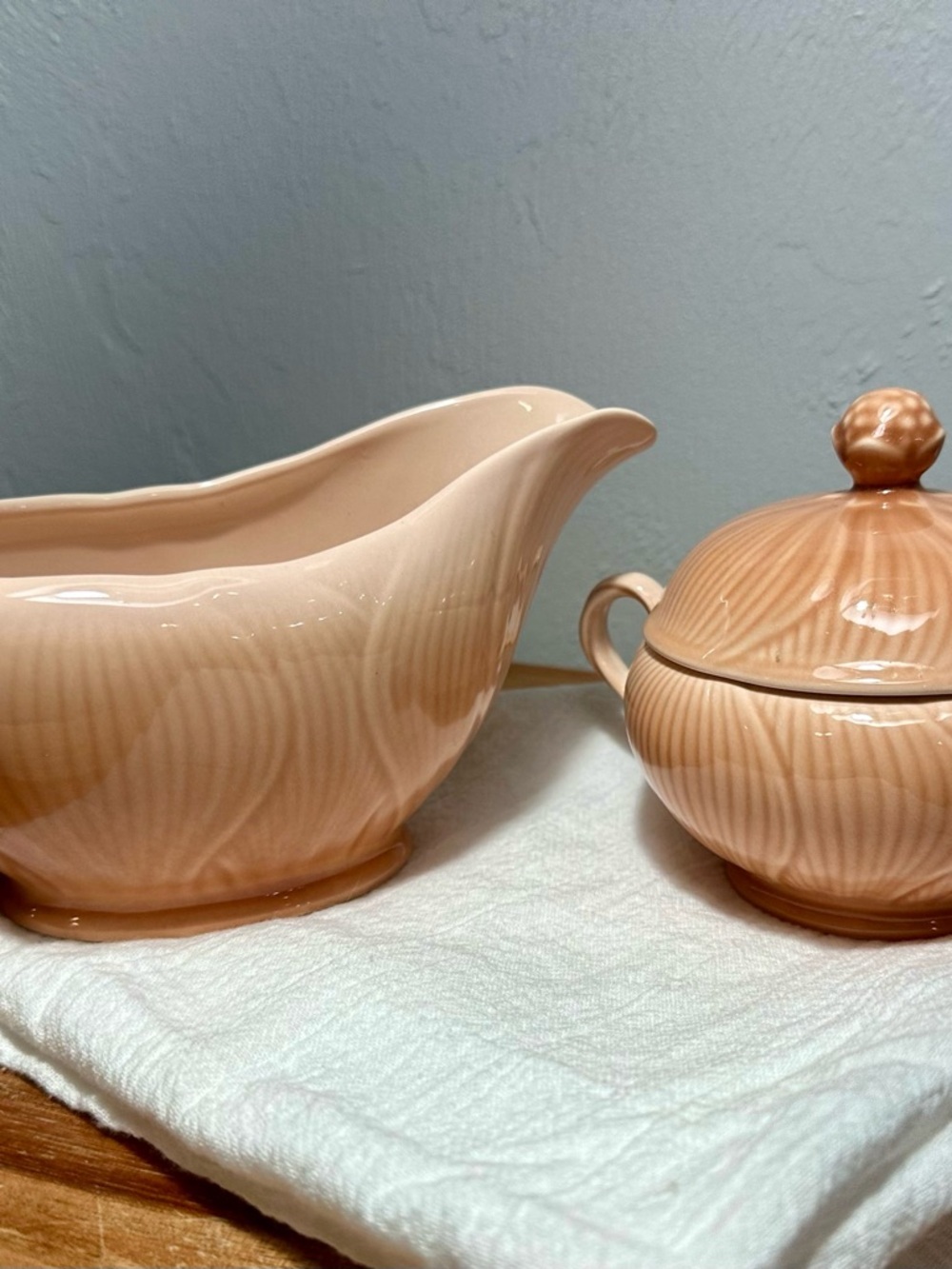 Vintage Peach Mikasa Creamer and Sugar bowl set - Picture 9 of 9